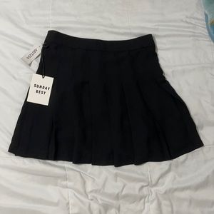 Aritzia skirt